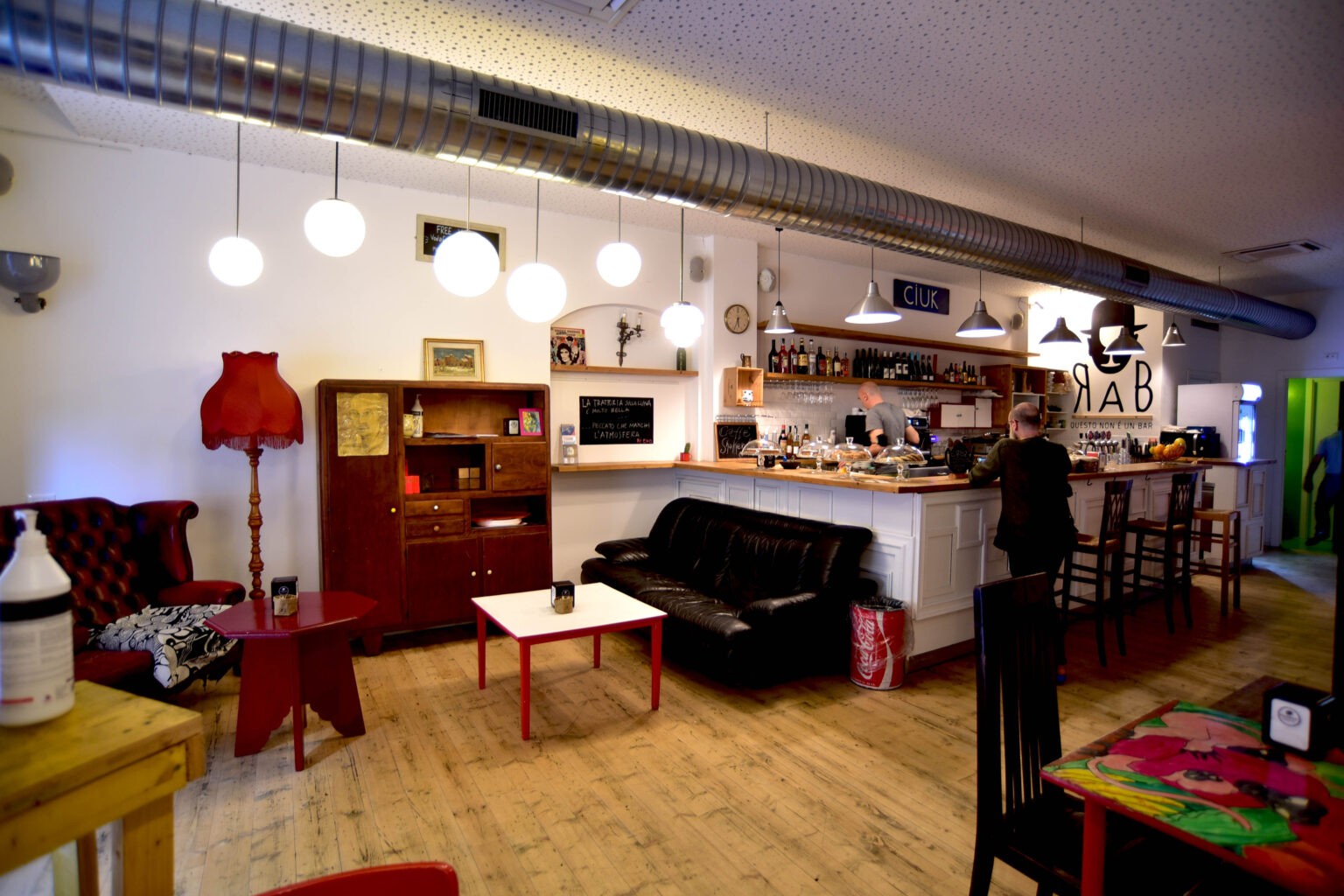 Bar
